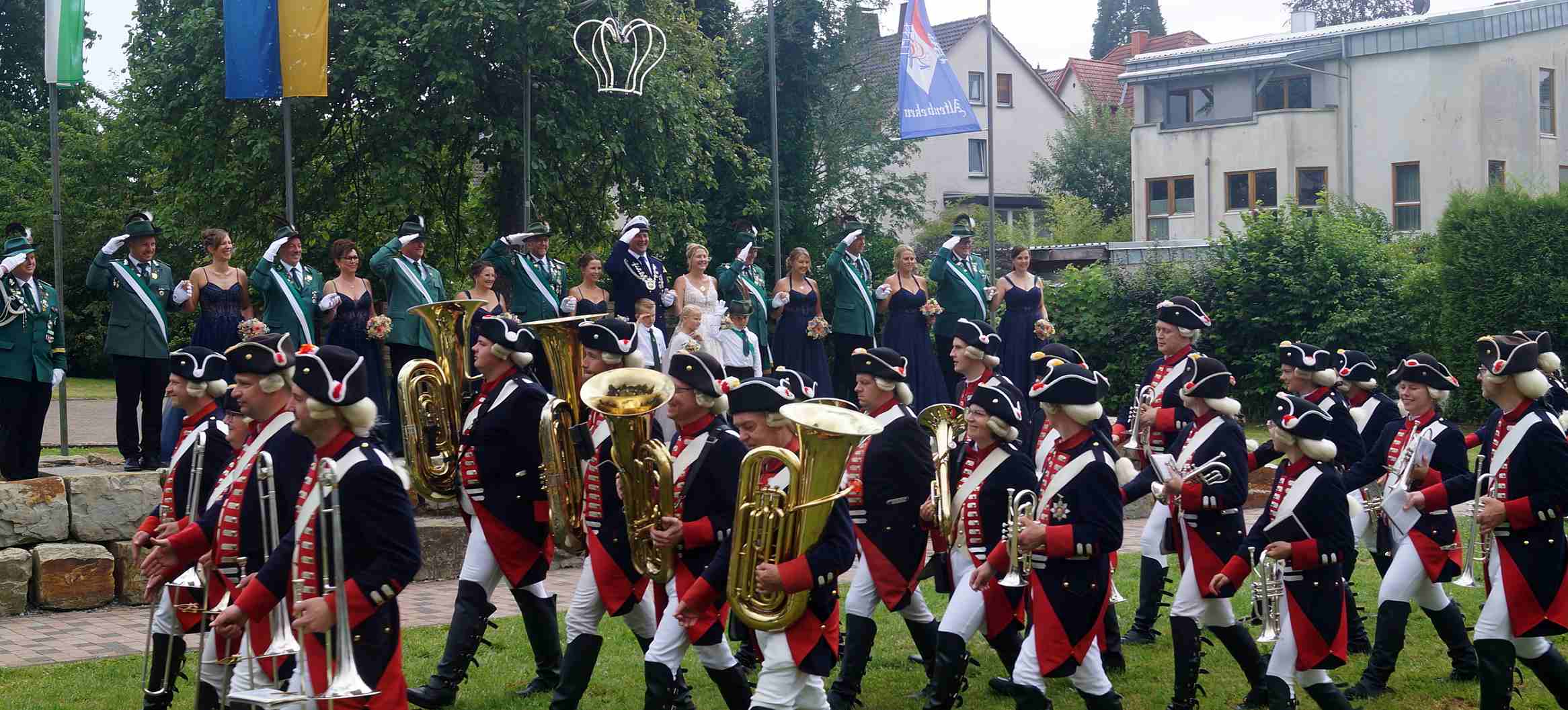 so Garde Vorbeimarsch Internt